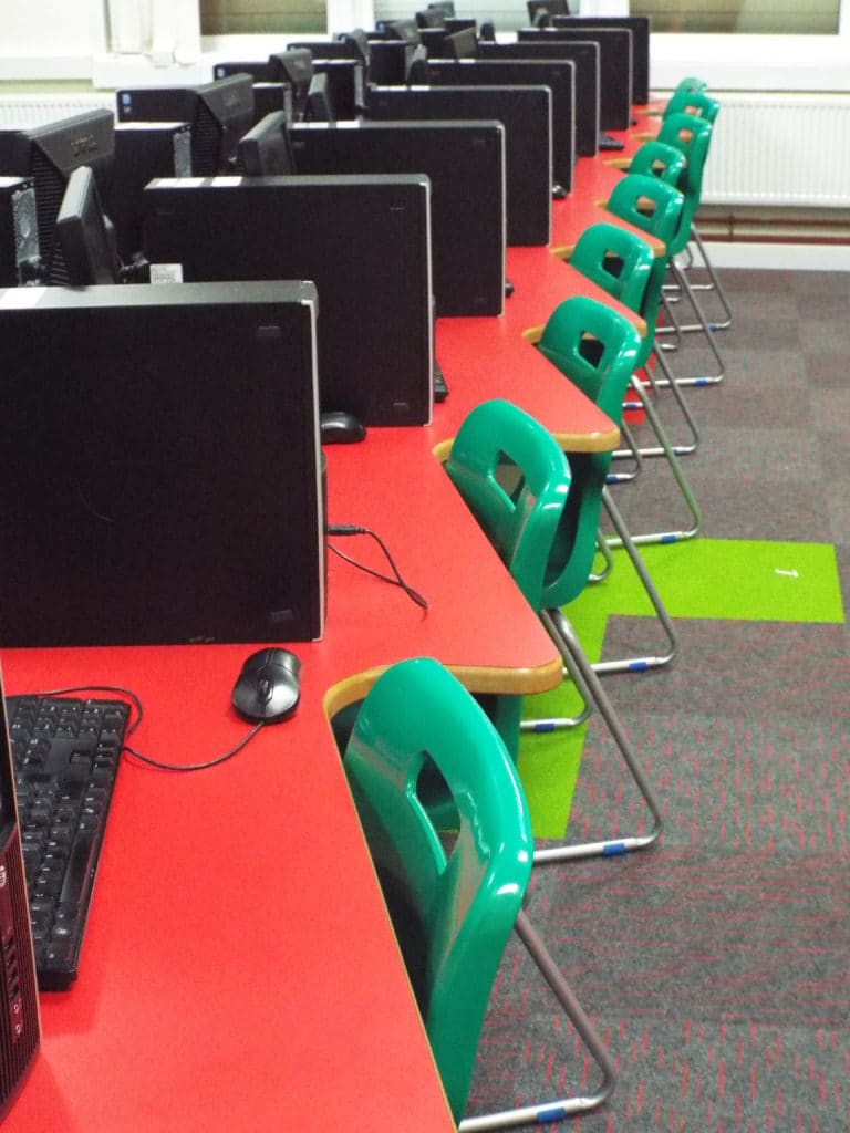 Bryn Tawe Welsh Comp ICT Desks