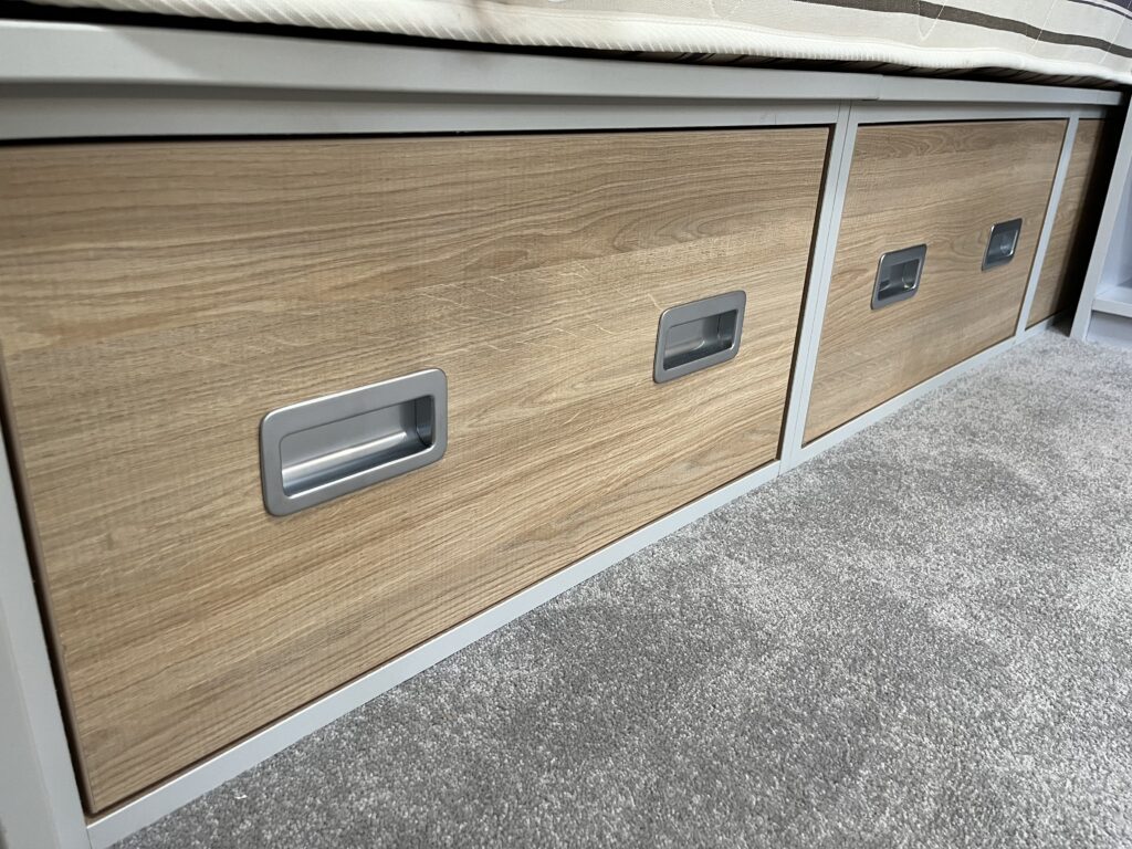 bespoke draw storage