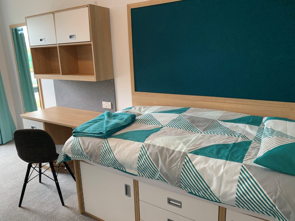 Alleviate supply chain risks by ordering School Furniture early